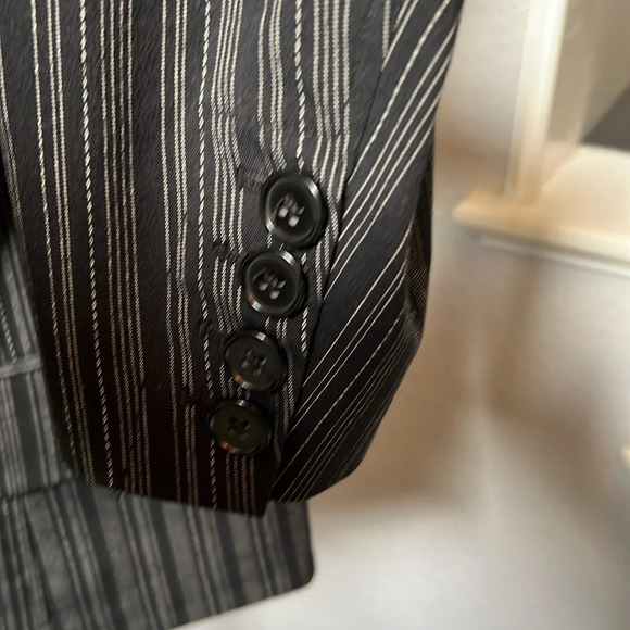 Lane Bryant Pinstripe Four Buttoned Blazer Jacket Work Wear Size 14/16W - Picture 5 of 9